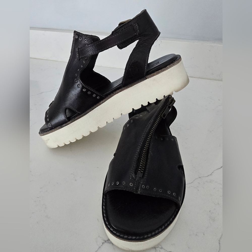 Bed Stu sandals